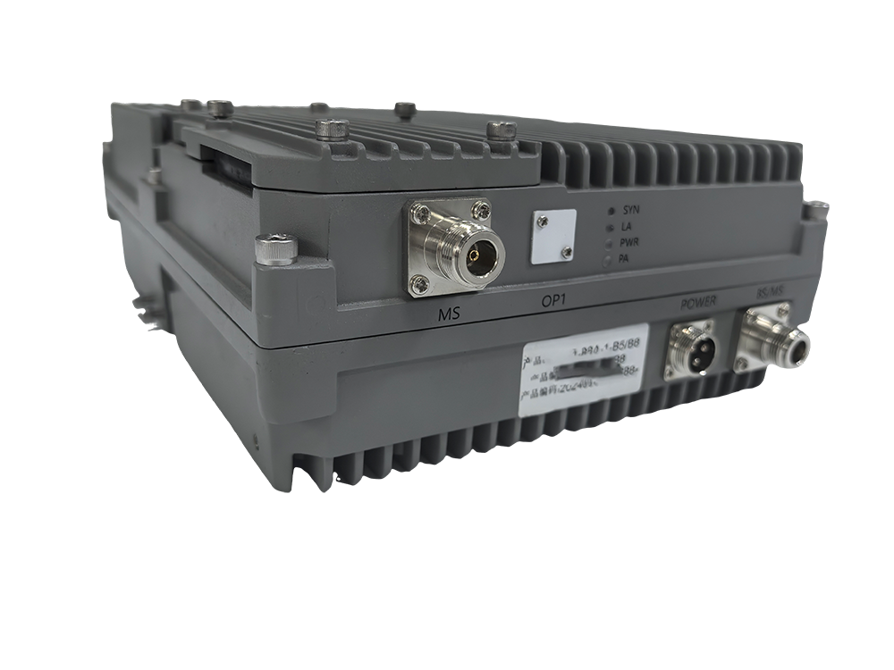  锡山三频手机信号接收器2000㎡